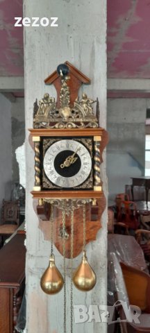 Стенен часовник Франц Хермле