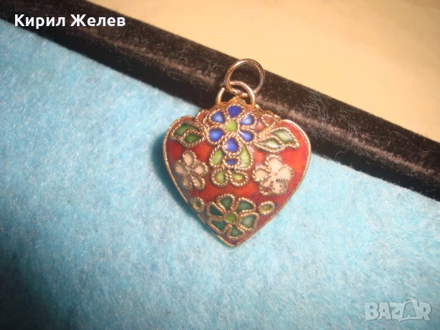 СТАРО ПОЗЛАТЕНО АРТ ДЕКО БРОНЗОВО СЪРЧИЦЕ с КЛЕТЪЧЕН ЕМАЙЛ РЪЧНА РЯДКА ИЗРАБОТКА УНИКАТ 20125, снимка 2 - Антикварни и старинни предмети - 35641863