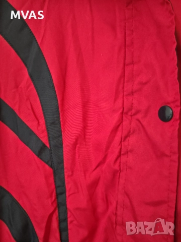 Ново дамско леко есенно яке червено L размер, снимка 3 - Якета - 51857289