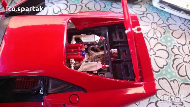 Ferrari 288 GTO 1984- 1:18 Hot whеels , снимка 9 - Колекции - 30163334