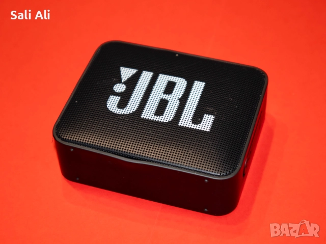 JBL Go 2 Bluetooth колонка преносим говорител употребяван отлично, снимка 3 - Тонколони - 52666363