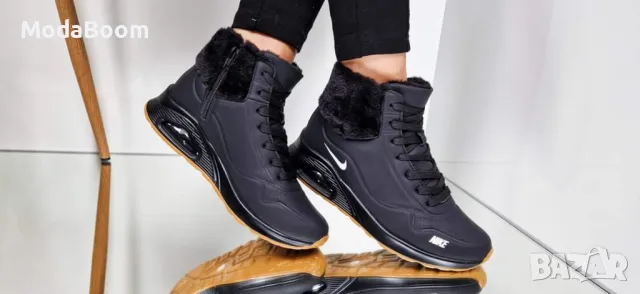 Nike Дамски боти Различни цветове , снимка 15 - Дамски боти - 48121747