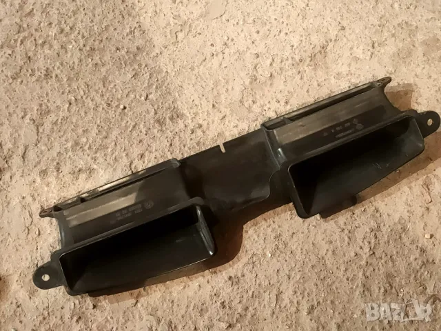 Въздуховод за BMW 3та серия Е90 Е91 Е92 Е93, снимка 4 - Части - 49093733