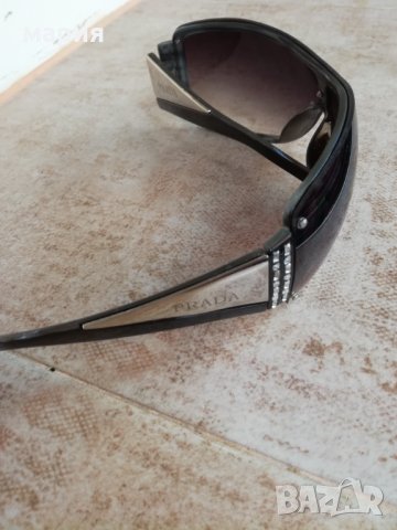 Дамски слънчеви очила Prada, снимка 2 - Слънчеви и диоптрични очила - 29148148