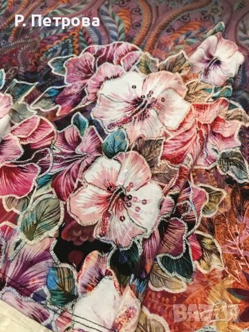 Ефектна рокля Desigual р-р L, снимка 3 - Рокли - 38079168