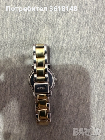 Дамски часовник Guess, снимка 2 - Дамски - 56416625