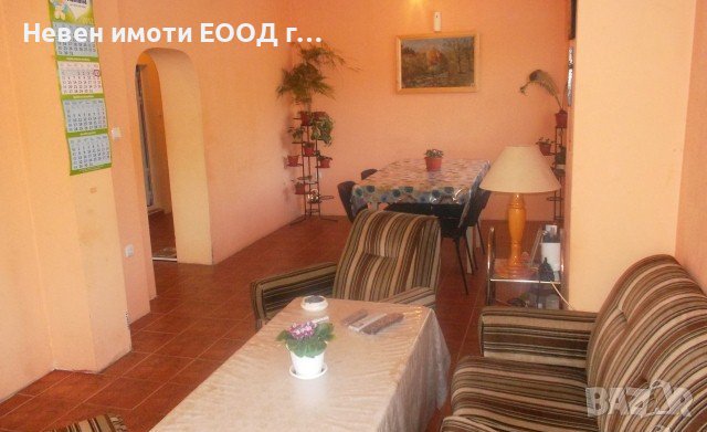 Триетажна монолитна къща кв. Асенов гр. Велико Търново, снимка 6 - Къщи - 21142902