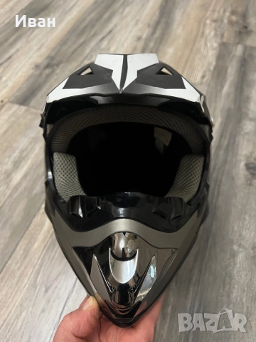Каска,Шлем, снимка 2 - Мотоциклети и мототехника - 52652285