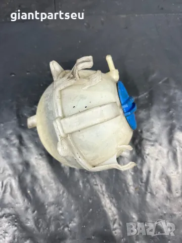 Казанче антифриз за АУДИ СЕАТ AUDI SEAT VW 1K0121407