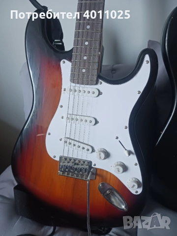 Електрическа китара, снимка 2 - Китари - 51466758