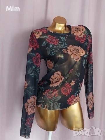 S Черна блуза с дълъг ръкав на големи рози от еластичен прозрачен тюл , снимка 5 - Блузи с дълъг ръкав и пуловери - 54162421