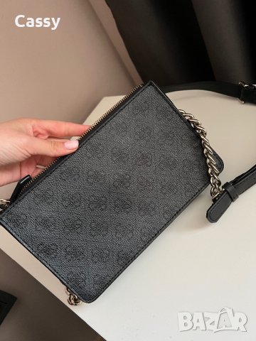 Чисто нова чанта Guess, снимка 2 - Чанти - 42919686