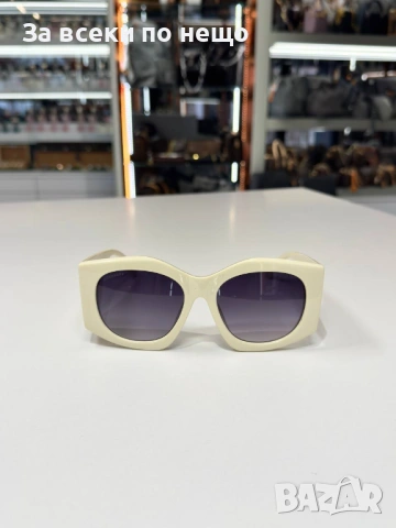 Burberry Слънчеви Очила С UV400 Защита😎Налични Различни Цветове Код SK819, снимка 2 - Слънчеви и диоптрични очила - 53183686
