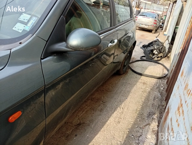 Алфа 147 на части 1.9-115кс, снимка 7 - Автомобили и джипове - 54162399