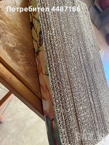 Еко драскалка за коте