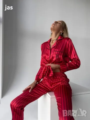 Сатенена пижама Victoria’s Secret, снимка 2 - Пижами - 48552559