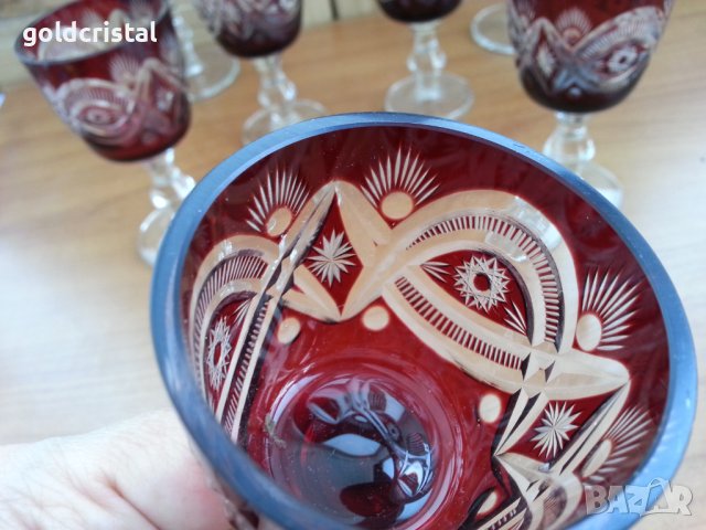 Кристални чаши цветен червен кристал , снимка 3 - Антикварни и старинни предмети - 37419359