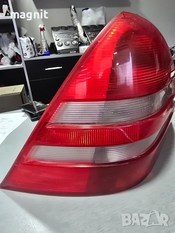 ​A1708200164 Ляв стоп Mercedes SLK R170 / Мерцедес Слк 1996 - 2004г., снимка 2 - Части - 53008333