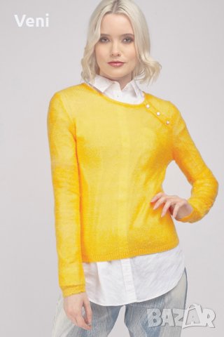 Леко и нежно пуловерче цвят слънчоглед, снимка 2 - Блузи с дълъг ръкав и пуловери - 38359411