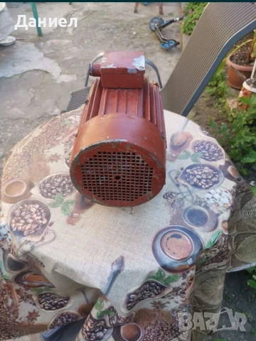 Трифазен мотор 3 kW, снимка 4 - Селскостопанска техника - 51007830