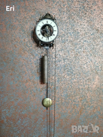 Античен стенен часовник TEMPUS FUGIT