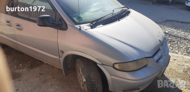 Крайслер Вояджър-3,3 бензин-останали части