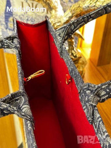 Дамски чанти Christian Dior , снимка 4 - Чанти - 42872296