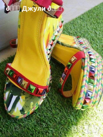 Красиви сандали с камъни, по модел на Valentino, снимка 5 - Сандали - 51126970