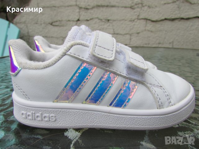 Бебешки маратонки Adidas Grand Court