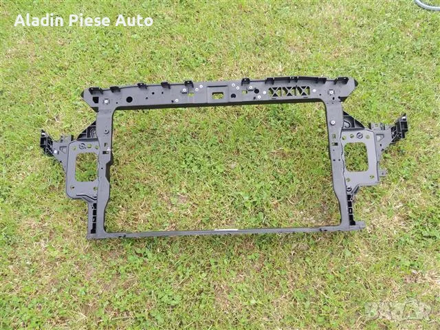 Преден панел, дръжка на врата Kia Xceed, X-Ceed 2018 2019 2020 2021 2022 2023 код 64102-J7500 