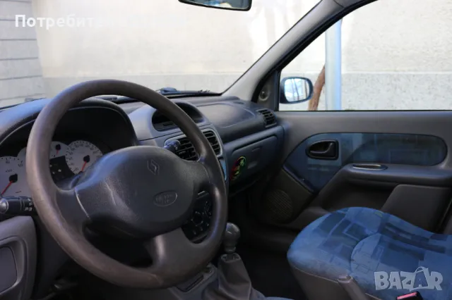 Renault Clio 1.2 , 60 к.с. , Бензин, 2000 г. в много добро състояние, снимка 11 - Автомобили и джипове - 48731658