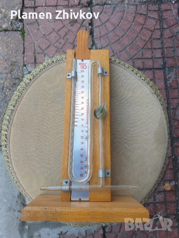 Прецизен немски уред за измерването на газове в тръбопроводи 