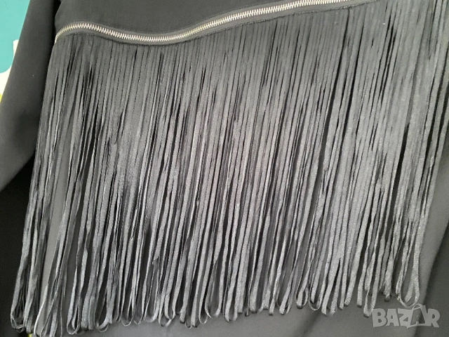 Нова блуза GUESS, XS размер,става и за S., снимка 7 - Блузи с дълъг ръкав и пуловери - 54279004