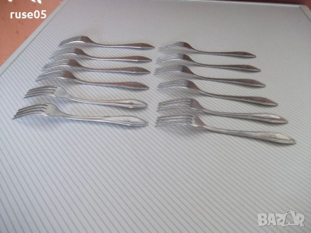 Лот от 12 бр. вилици "П. ДЕНЕВ", снимка 5 - Прибори за хранене, готвене и сервиране - 51955613