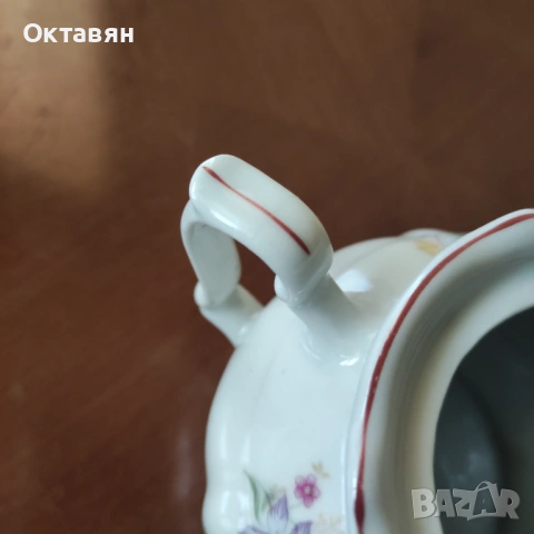 Порцеланова захарница, снимка 4 - Сервизи - 53175762