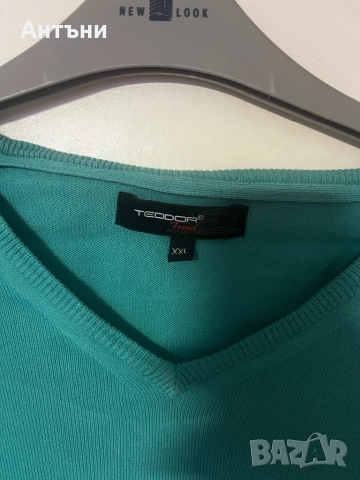 Зелена блуза с дълъг ръкав, снимка 4 - Блузи с дълъг ръкав и пуловери - 52870352