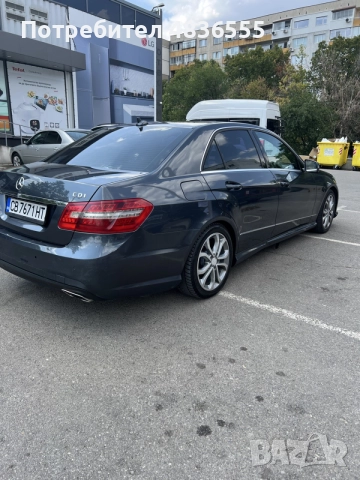 Продавам Mercedes Е class, снимка 4 - Автомобили и джипове - 56496554