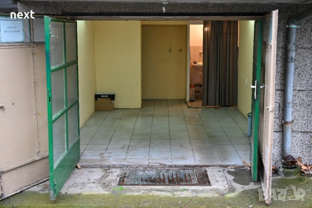 Подблоков партерен гараж / склад / офис под наем, снимка 2 - Гаражи и паркоместа - 54097608