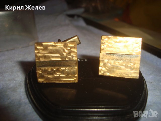 СТАРИ ПОЗЛАТЕНИ ЗЛАТНО ДУБЛЕ БУТОНЕЛИ БРОНЗОВИ - ЗЛАТАРСКА ПРОМИШЛЕНОСТ СОФИЯ с КУТИЙКА 56051 , снимка 6 - Антикварни и старинни предмети - 37590388
