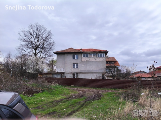 Продавам два съседни парцела в ж.к. Красна поляна 1, снимка 3 - Парцели - 54039682