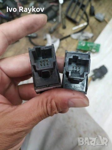 Бутони ел стъкла ,предни врати Volvo , 30773214 , 30773217, снимка 6 - Части - 51195311