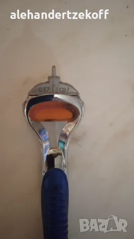 Самобръсначка жилет Gillette Fusion Manual, снимка 7 - Други - 49044845