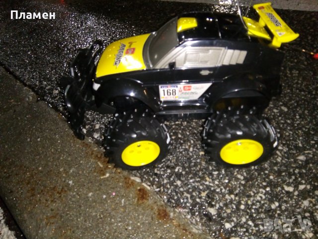 Радиоуправляема кола джип с безжично дистанционно мащаб 1:18, снимка 9 - Електрически играчки - 38856593