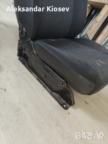 Седалка за Мерцедес спринтер 311, снимка 4 - Бусове и автобуси - 53964588