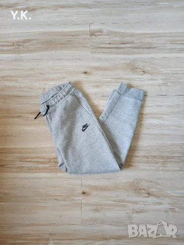 Оригинално долнище Nike Tech Fleece