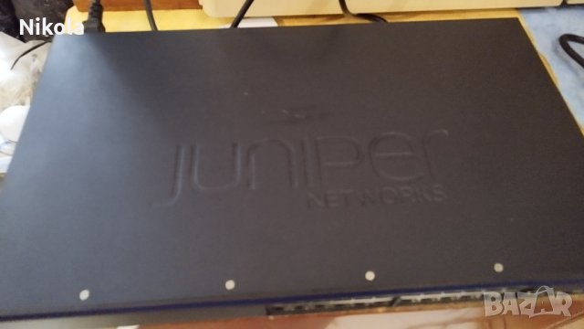 Суич 24-портов превключвател Juniper Networks EX2200 ex 2200-24T- 4G, снимка 10 - Суичове - 42500916