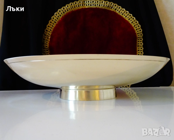 Висока бронзова фруктиера с Бухал,Сова,31 см.,1.3 кг. , снимка 2 - Антикварни и старинни предмети - 51659547