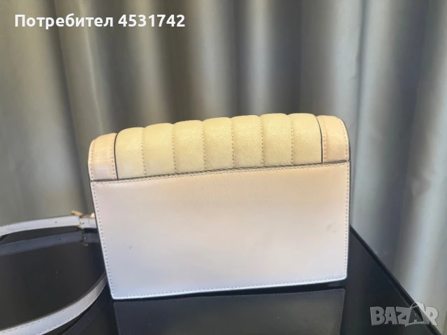 Кожена чанта Michael Kors, снимка 2 - Чанти - 51006569