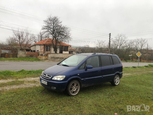Opel zafira 1.8 Benzin , снимка 6 - Автомобили и джипове - 52901885
