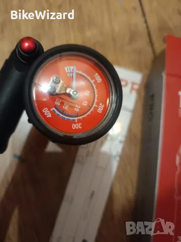 Pro Bike Tool  Помпа за амортисьор за велосипед до 300 PSI 20 бара НОВА, снимка 7 - Аксесоари за велосипеди - 47817612